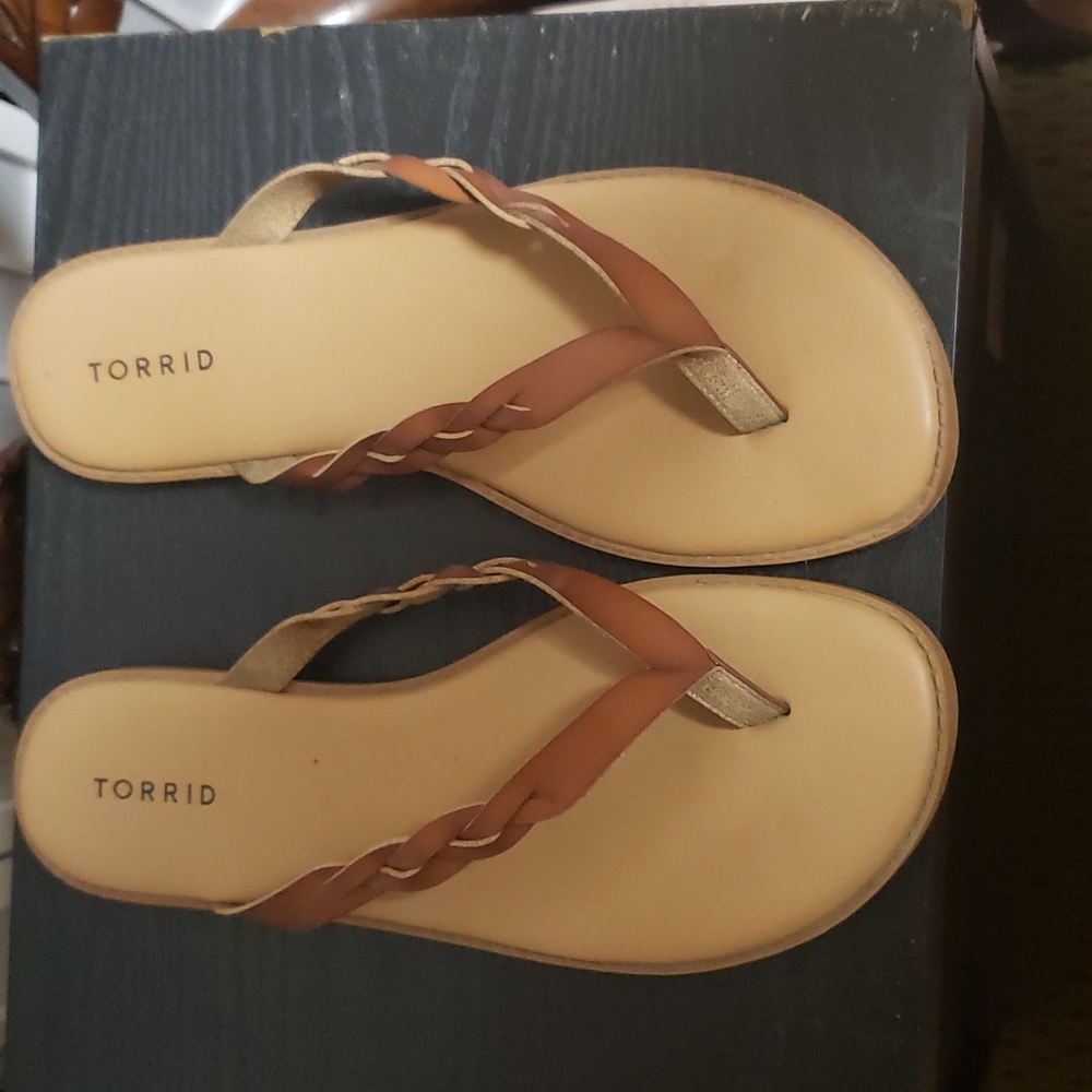 Torrid sandals size 10